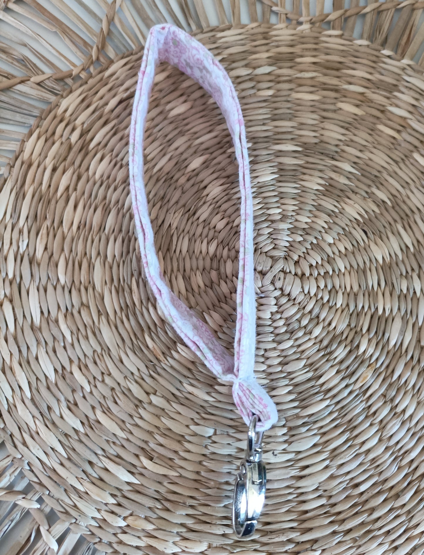 Porte-Clés Dragonne - Pratique, Élégant et Facile à Trouver