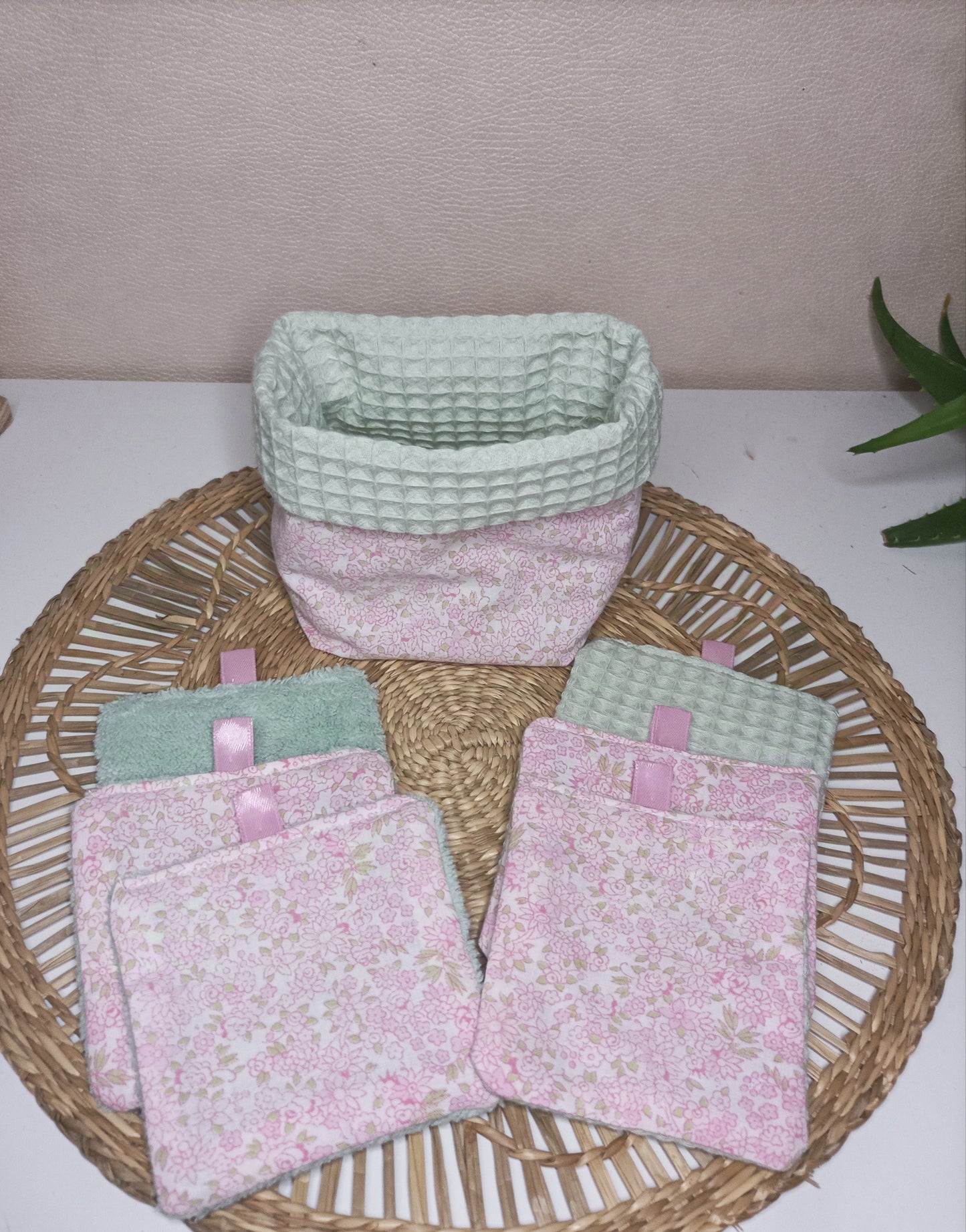 Set de 6 Lingettes Démaquillantes Lavables et Panière "Le Rosé"